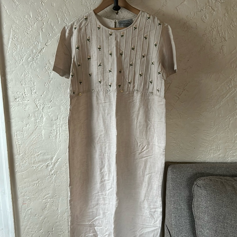 Stone Bridge Vintage Flax Linen Blend Maxi Dress with Embroidered Flowers